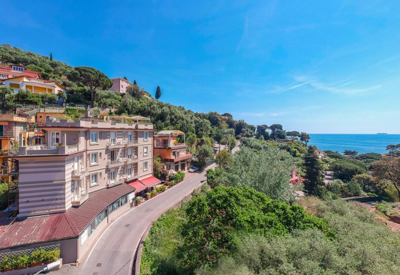 Hotel Rosa Dei Venti 레리치 외부 사진