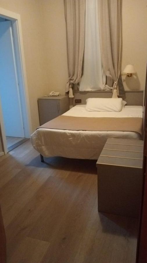 Hotel Rosa Dei Venti 레리치 외부 사진