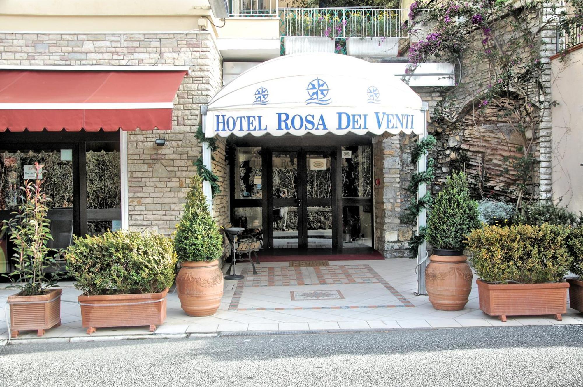 Hotel Rosa Dei Venti 레리치 외부 사진