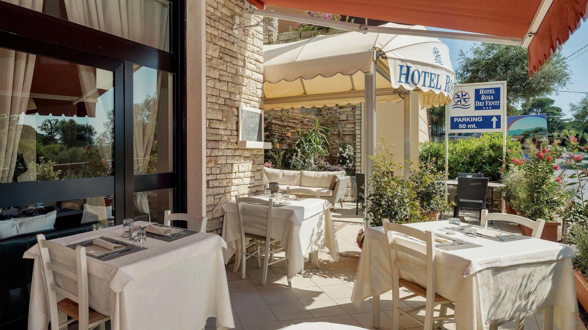 Hotel Rosa Dei Venti 레리치 외부 사진