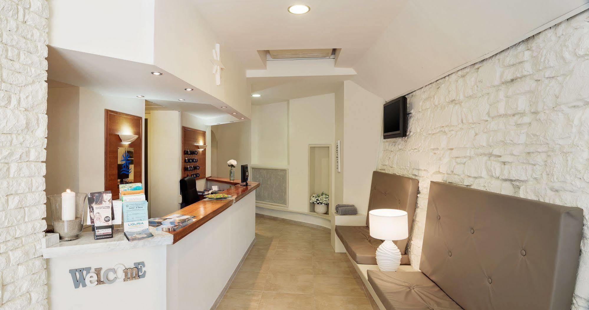 Hotel Rosa Dei Venti 레리치 외부 사진